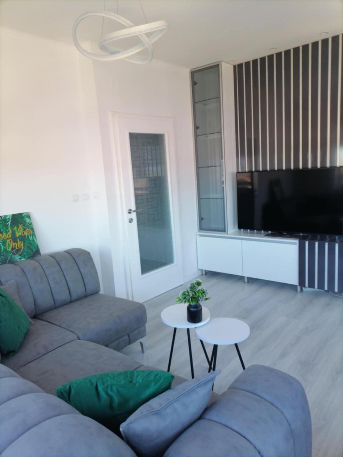 Apartment Mafi *